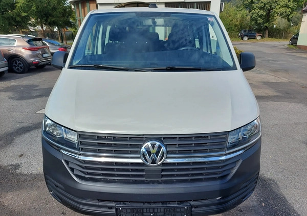 Volkswagen Caravelle cena 161130 przebieg: 58700, rok produkcji 2021 z Żuromin małe 352